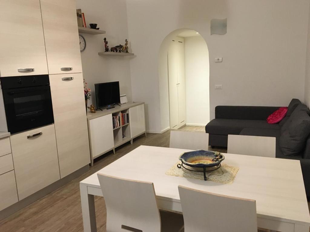 Home Pilastri Apartament Florenz Exterior foto